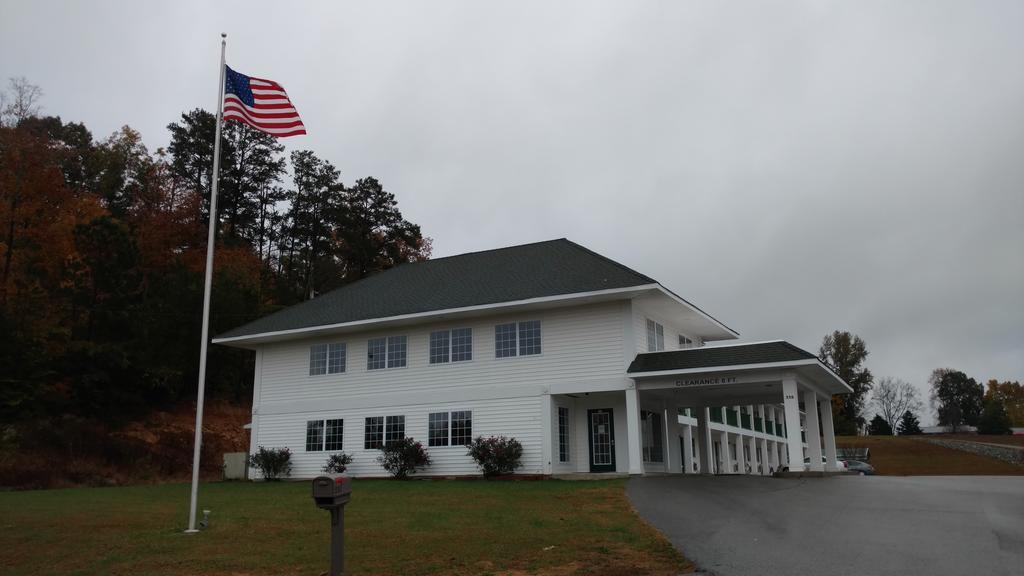 Hurricane Inn Waynesboro Екстериор снимка