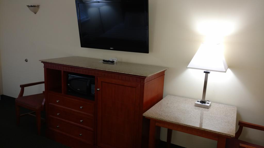 Hurricane Inn Waynesboro Екстериор снимка